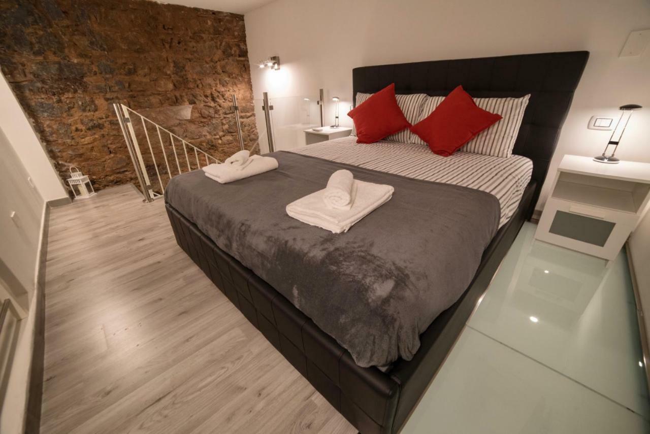 Loft Ramondetta 30Tre Apartment คาตาเนีย ภายนอก รูปภาพ